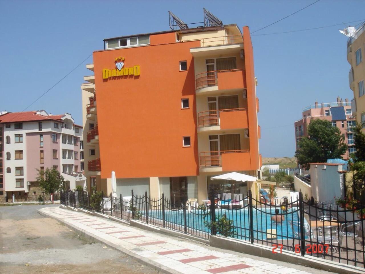Diamond Hotel Primorsko Exterior photo